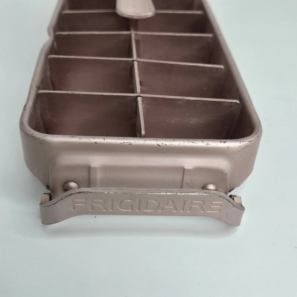Frigidaire vintage fridgidaire